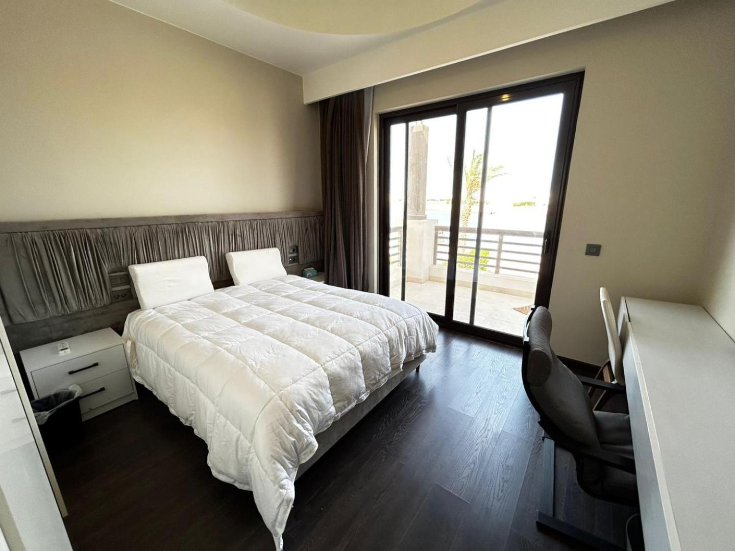 Modern 3bdr Ancient Sands Tv *